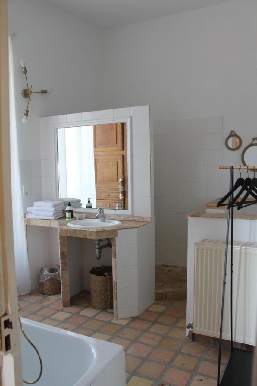 La Demeure Bed And Breakfast Aubais المظهر الخارجي الصورة
